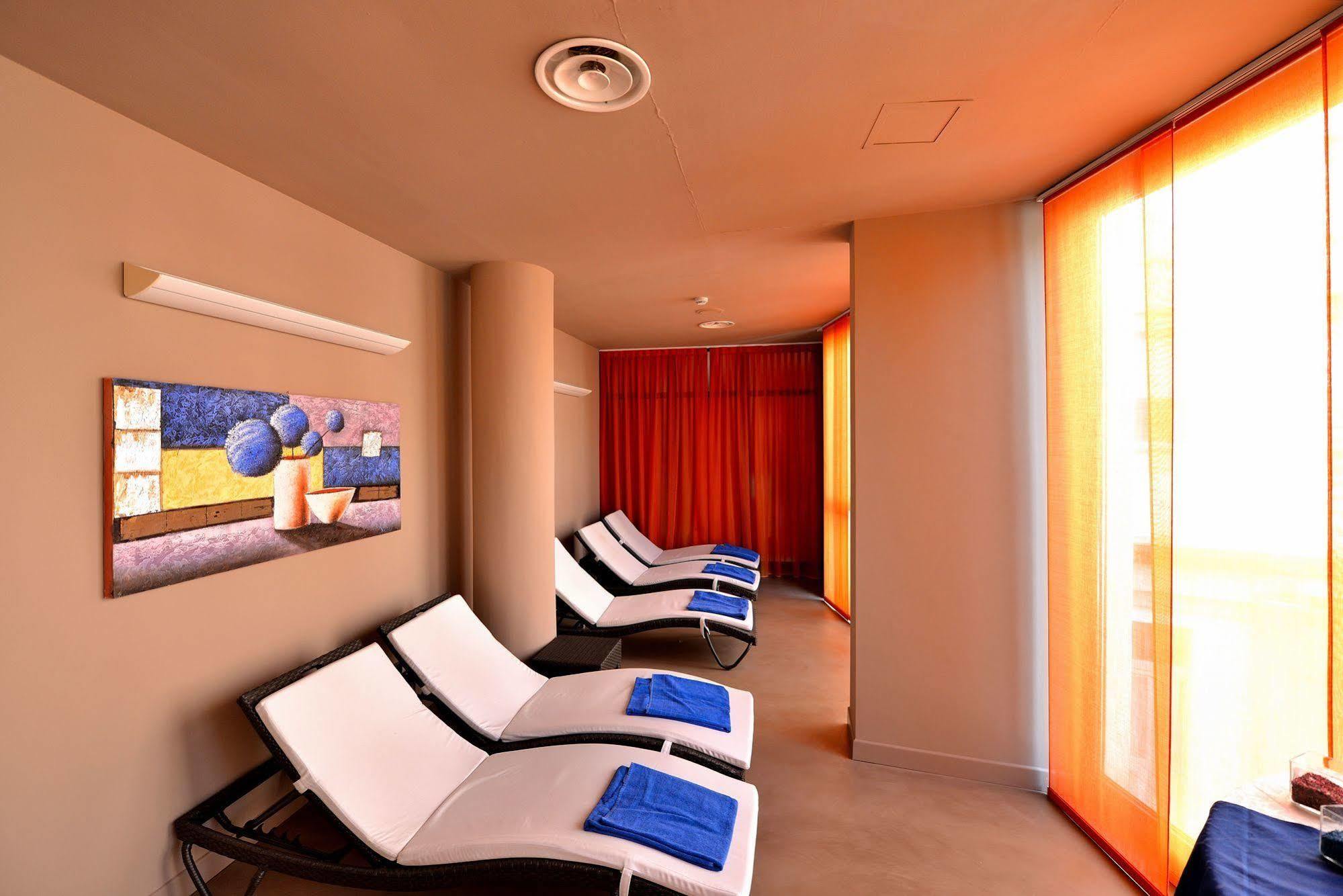 Hotel Savoy Palace Gardone Riviera Bagian luar foto